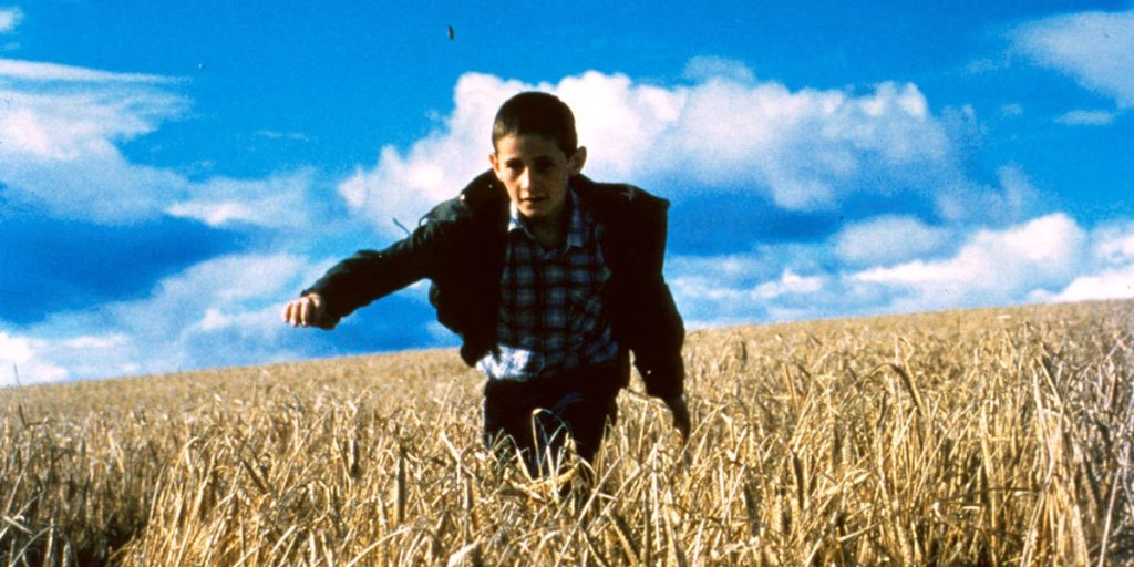 ‘Ratcatcher’ Review: Lynne Ramsay’s Debut is an Unflinching Recollection of&nbsp;Trauma