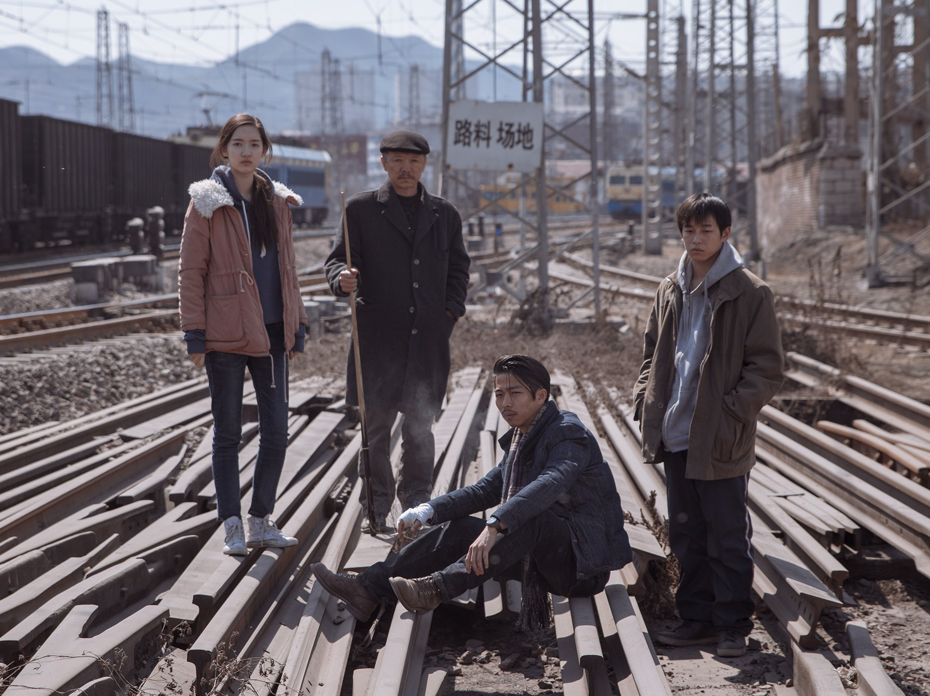 brody-an-elephant-sitting-still