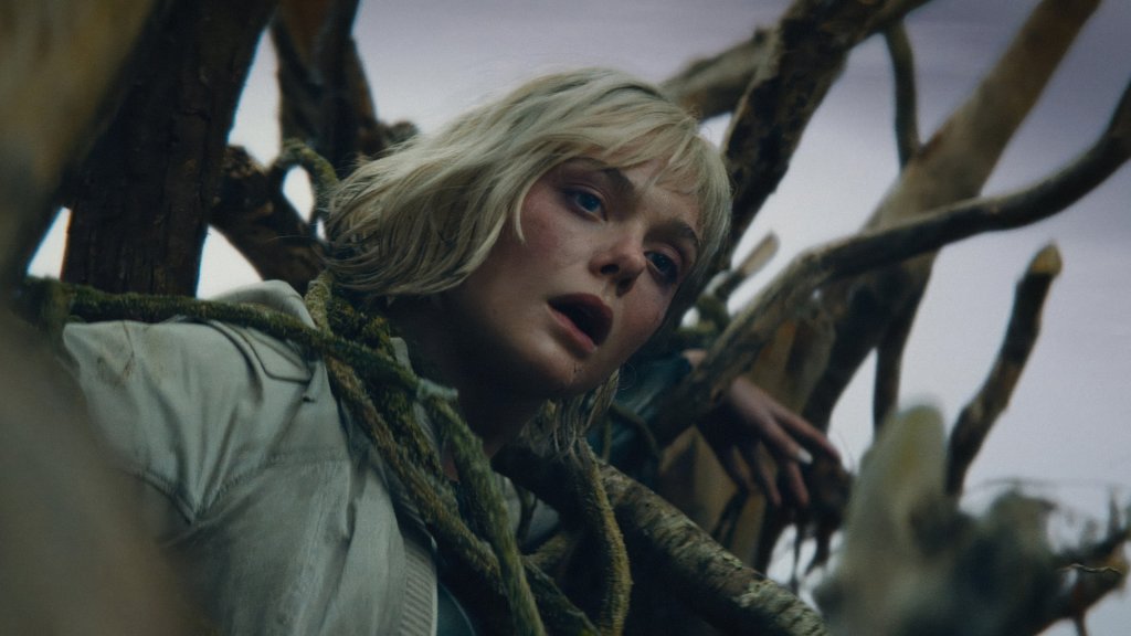 ‘Predator: Badlands’ Review: A Lighter Entry, But No Less Fun than the&nbsp;Past